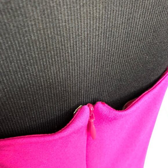 Bebe bright pink halter neck open back sleeveless ruffle hem dress Large NWT - Picture 12 of 16